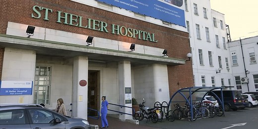 NHS nurse tea round: Hospital worker awarded £41k after accusing colleague of 'bullying' for leaving her out of tea round