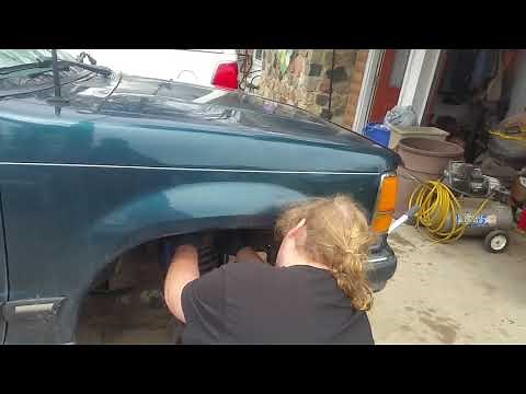 How to replace front Brake Line 1994 Ford Explorer 4X4