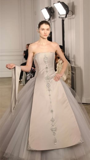 PHAN HUY | PHAN HUY COUTURE SPRING-SUMMER 2026 “CÀNH VÀNG LÁ NGỌC” The Golden Branch and Jade Leaf Creative Director: Phan Huy Art Director &... | Instagram