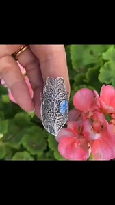 Teardrop of Saudade Silver Filigree Ring. This ring was made by hand in the traditional art of Portuguese Filigree. I added a little teardrop of Portuguese 16th century Azulejo Tiles. Excuse my hardworking hands! #notthebesthandmodel #filigree #portuguesefiligree #filigrana #atriotiles #ring #heartofminho #evora #16thcenturyart #saudade #silverring atriotiles.com | Átrio