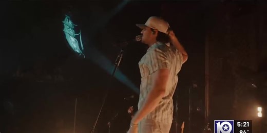 Acclaimed country music singer Tucker Wetmore headlining concert at Baylor's Foster Pavilion