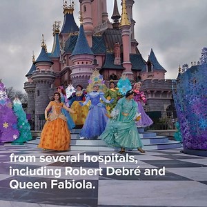 The magic of Christmas is for everyone. 🎄❤ | Disneyland Paris