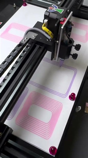 Pen plotter art that looks hand-painted #plotterart #newmediaart #creative