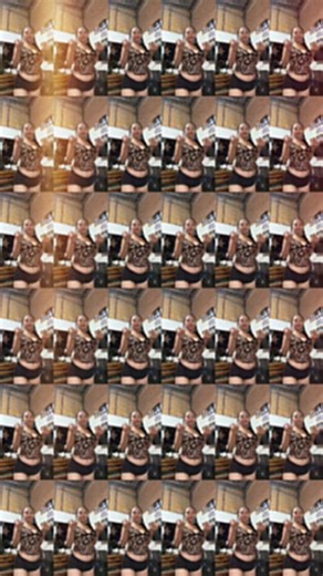 Alex (@alexandra18076)’s videos with Hips Don't Lie (feat. Wyclef Jean) - Shakira