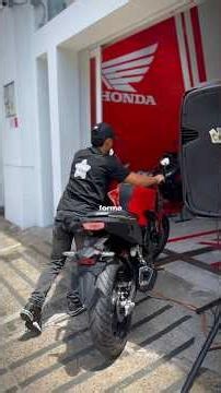 We test rode the Honda CB300F and it wasn't what we expected!
