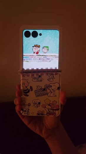 Snoopy and Charlie Brown: Aesthetic Samsung Z Flip 7