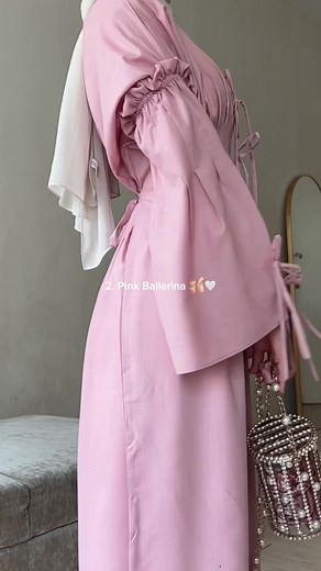 Pink Ribbon vs Pink Ballerina: Outfit Inspiration and Beauty Tips