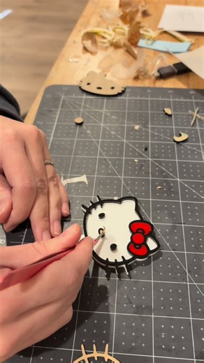 Custom Laser Cut Cake Toppers, Sinage and More! Danelle 💕 on Instagram: "Add a touch of kawaii charm to your celebration 🎀💖 This Hello Kitty–inspired acrylic cake topper set is custom-made to make your cake stand out #HelloKittyInspired #AcrylicCakeTopper #KawaiiParty #CustomCakeDecor #PartyDetails"