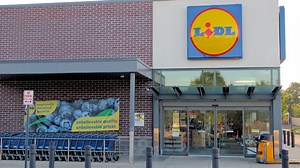 Lidl's e-price tags could have shoppers see prices change in seconds