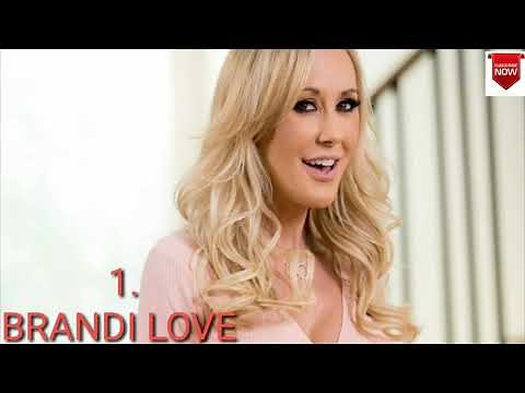 TOP 5. SEXY STEPMOM EVER...