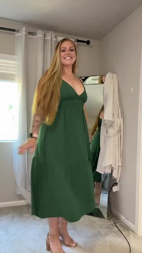 Green Dress - Perfect Outfit for Redheads