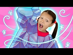 Freeze Dance Song | Funny Kids Songs | Kids Stories | Dominoki