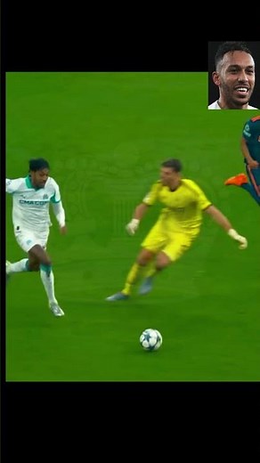 PIERRE-EMERICK AUBAMEYANG's INCREDIBLE LONG-RANGE STRIKE vs Newcastle! 🚀