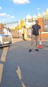 Mukesh Ambani pay a visit to BAPS Neasden Temple 🛕 Wembley, London | BAPS Mandir Daily Darshan