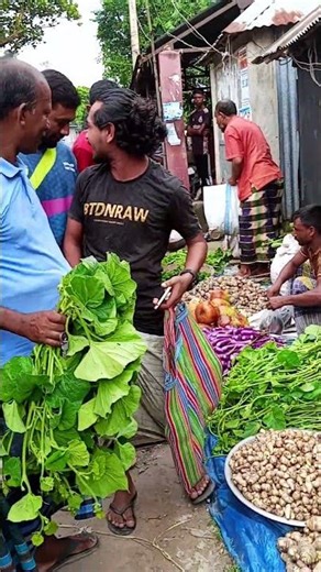 কাজ টা করছে কি। 🤣 #commedyvideo #funnyvideo #foryou #viral #shorts