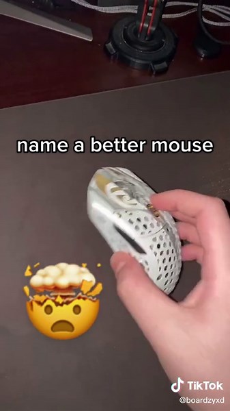 Finalmouse Starlight 12 Mouse Review