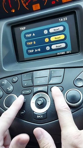 Nissan Primera P12 How To Find Secret Menu (Self Diagnosis Menu) #Shorts