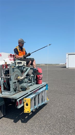 28 reactions | Our planes love our fuelers, and we do too! #tricitieswa #aviation #avgeek #100LL #avgas #c172 #cessna #bergstromaircraft | Bergstrom Aircraft Inc | Facebook