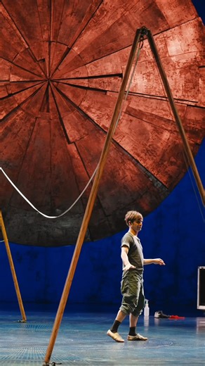 512K views · 10K reactions | spin cycle    catch Pietro's incredible slackline skills at Cirque du Soleil LUZIA, now in Washington, DC! Book your tickets NOW!  cirk.me/4kPlf4Z 露 Pietro Barilli  LUZIA by Cirque du Soleil #CirqueduSoleil #slackline #washingtondc | Cirque du Soleil | Facebook