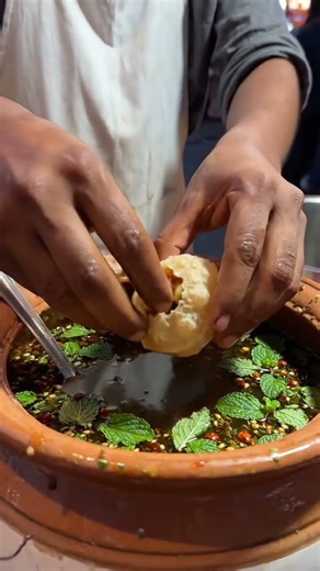 panipuri 😋🤤#aivideo #food #viral #foryou #shots #youtubeshorts #youtube #panipuri #viralvideoシ #reel