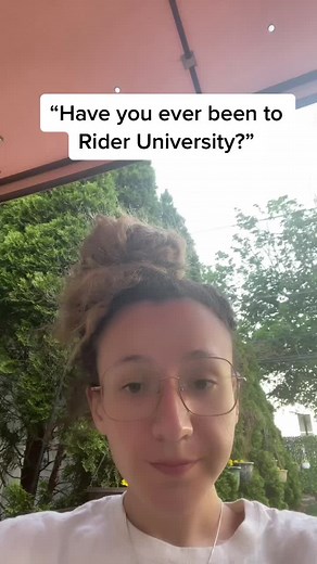 Come visit Rider University! We will show you all around campus ☺️#greenscreen #rideruniversity #college