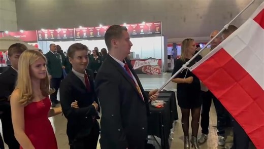 WDF World Cup 2025 Der WDF World Cup 2025 geht allmählich zu Ende, zum Abschluss steht natürlich das traditionelle Galadinner an! Team Austria hat sich dafür natürlich wieder schick gemacht, um die Republik Österreich auch hier würdig zu vertreten. Und nachher wieder gefeiert, denn wir haben allen Grund dafür! #dartssport #darts #dartsplayer #dartsport #dartscommunity #WDF2025 #WDF #WDFDarts #dartswdf #oedvdarts #oedv #oedvyouth #Sports #sportaustria #wdfworldcup #worldcup #worldcup2025 | Österr