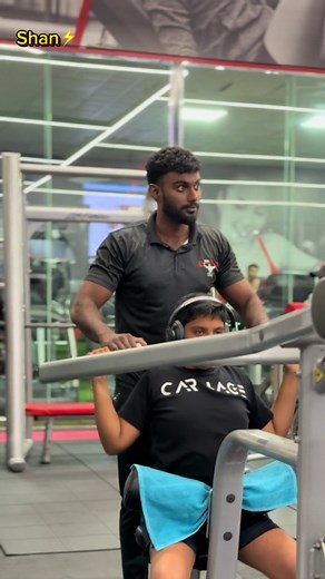 Effective Gym Workout Routine with Trainer Guidance