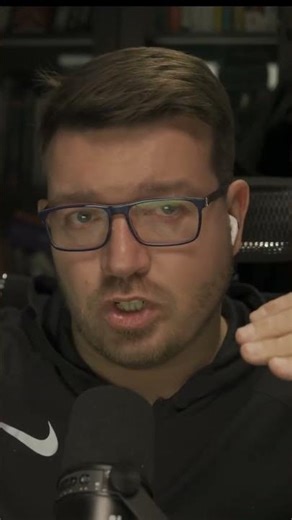 Зарплата менеджеров ниже разработчиков? #it #coding #programming #программирование