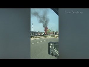 1 passenger dead, 4 injured after Metra train strikes semi-truck near Clarendon Hills