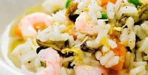 RISOTTO WITH PRAWNS AND MUSSELS