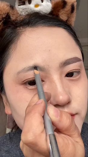 How to draw eyebrows like a pro 🤔 | Easy Drawing Ideas