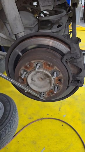 111K views · 865 reactions | land cruiser rear brake noise fixed complete brake service guide #brakesystem #car #memes #carmaintenance #Automobile | Robot Technician | Facebook