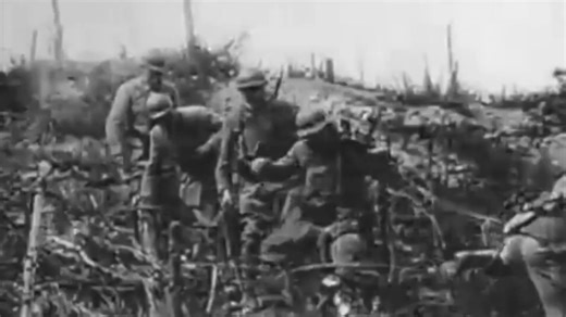 Mud, blood, and machine guns: Surviving the Somme and Passchendaele