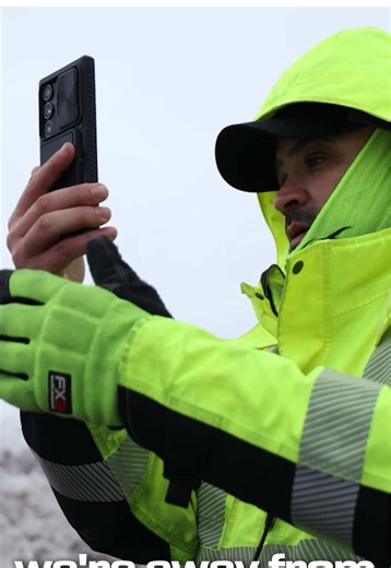 Storm Chasers: Family Bonds Amidst Extreme Weather