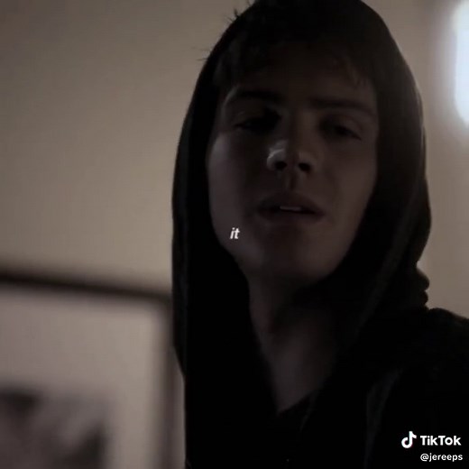 Exploring Jeremy Gilbert's Journey in The Vampire Diaries