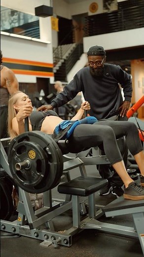 Hip Thrusts with The Godfather #charlesglass