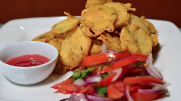 How to Make Potato Bhajia: Crispy and Delicious Snack Recipe