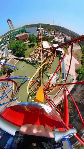 The Most Extreme Single Rail Roller Coaster Experience at Six Flags Fiesta Texas