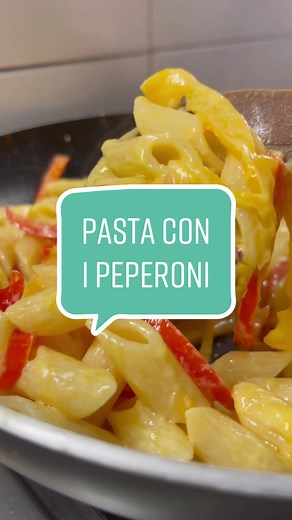 PASTA CON I PEPERONI 🫑#pasta #foodtiktok #ricettafacile #ricetteveloci #cucinaitaliana #italianfood