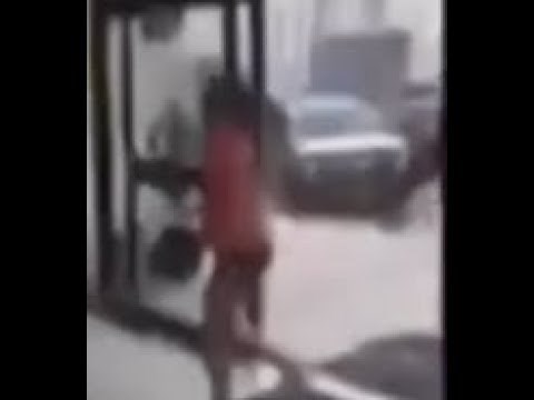 Lauren London at the Hospital crying w/Nipsey Hussle