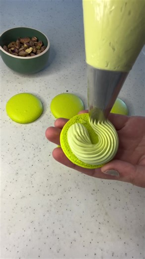 Recette Facile de Ganache Pistache pour Macarons