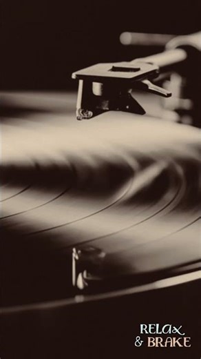 Vinyl Timewarp — 70s Retro Spin