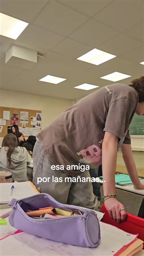 La gemmi por las mañanas es una chica misteriosa 😞 #tn #clases #bachillerato #mañanas #sele