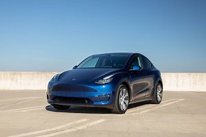 Tesla Offers $7,500 Discount on Model 3, Model Y (But There’s a Catch) | Cars.com