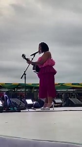 VIDEO: World Class Musician, Àsá performing at Grand opening of Gateway games. ASA is an indigene of Ogun State. Iṣẹ ya, Ọmọ Ogun iṣẹ ya...Ogun State Anthem | Ogun Abeokuta