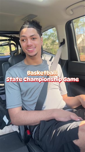 Jaden’s team, The Sharks, played in the state championship game. His last basketball game!😭 of course he had to make it a little dramatic! Get has never had an injury playing until today! @MK Screen Eng @Jaden Screen