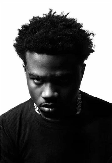 High fashion et Bacc seat n’ont pas quitté ma playlist depuis.@Roddy Ricch #roddyrich #2019 #raptok #hiphop #westcoast