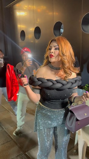 538K views · 4.7K reactions | Rakhi Sawant’s Hilarious Reaction to Khushi Mukherjee’s Stunning Dress Goes Viral! #RakhiSawant #khushimukherjee #fashion #fblifestyle | Bollywood Reporter | Facebook