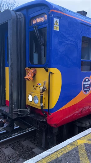 SWR class 455 departing Byfleet and new haw