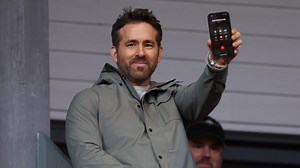 Ryan Reynolds’s Mint Mobile Will Be Acquired by T-Mobile for $1.3 Billion